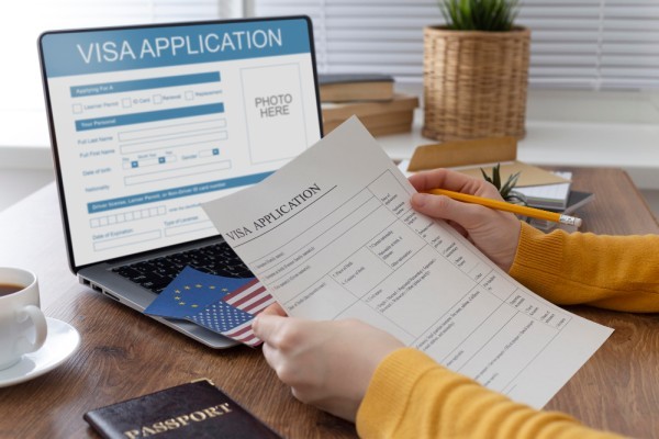 Visa Application Assistant servi - 1