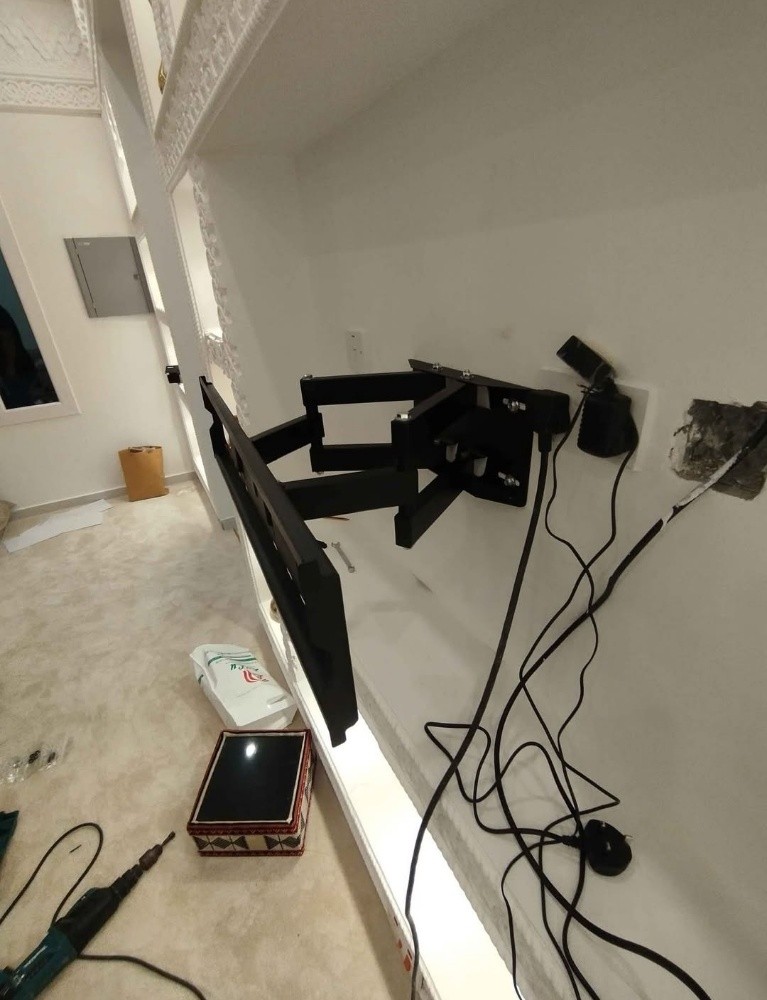 TV Stand Moving motion wall mount - 2