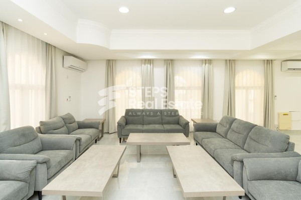 Luxurious 5Bedroom Villa for Rent - 6