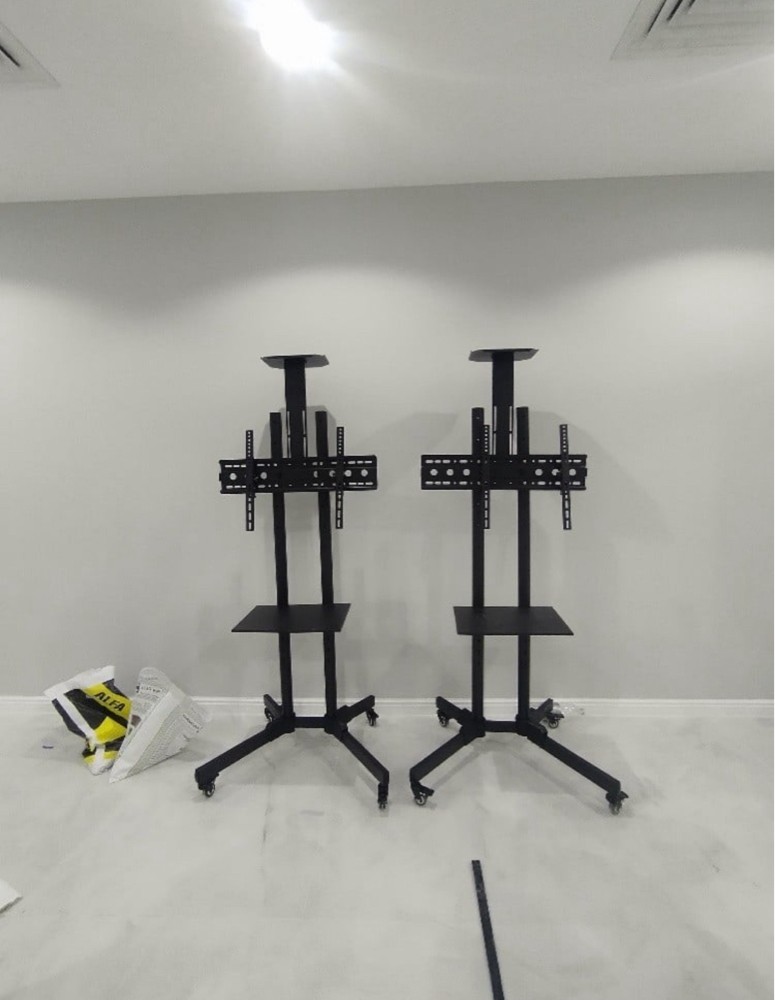 Tv stand with wheels - 1