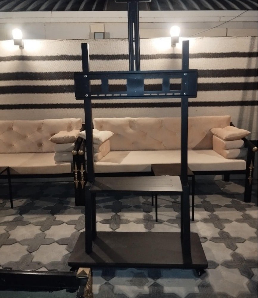 Big tv stand with wheels - 6