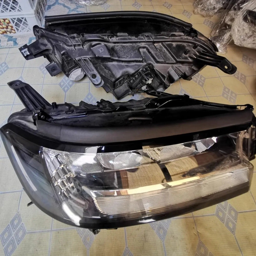 Land Cruiser Headlight 2016 - 2