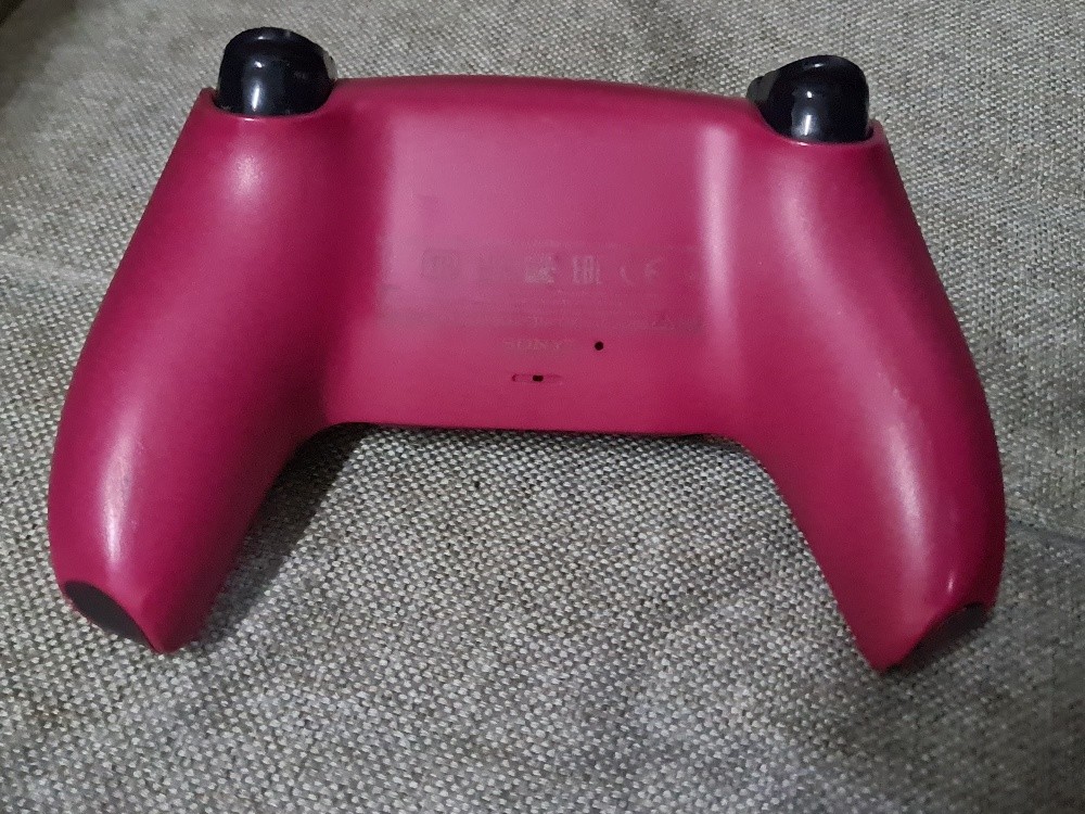 PS5 controller Cosmic Red Used - 3