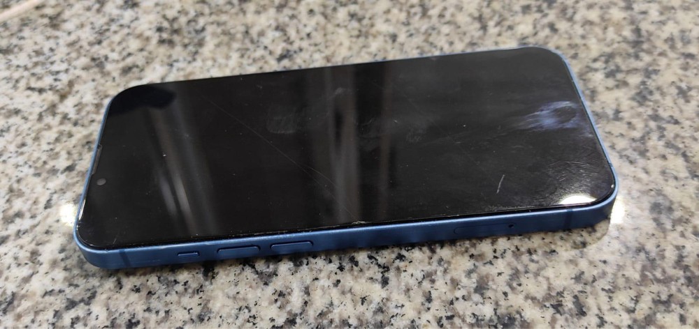 Iphone 13 - 1