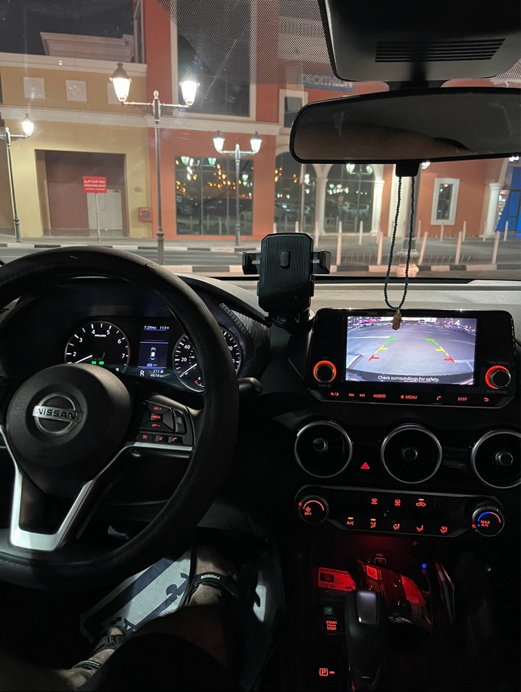 Nissan Sentra - 2