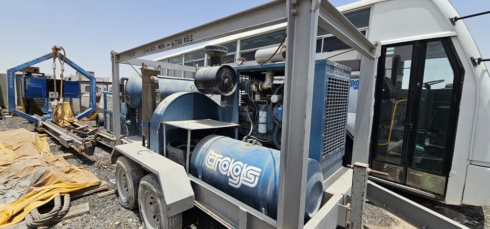 Cars and equipment for sale - 12