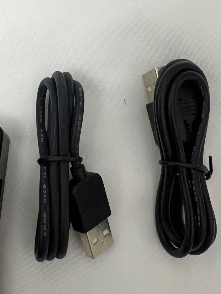charger for canon batteries  - 5