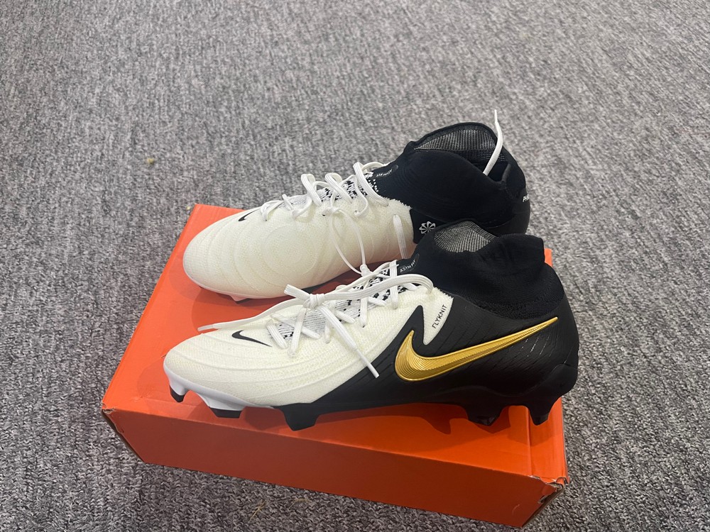godasse Nike  - 6