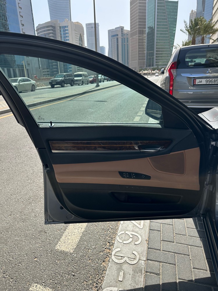 BMW 730iL 2014 — photo 9 for sale in Qatar