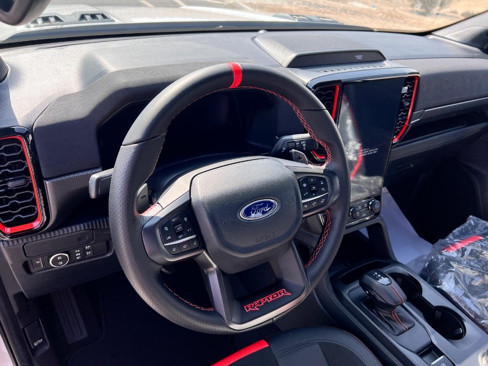 RANGER RAPTOR 2025 — photo 11 for sale in Qatar