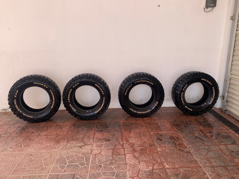 original tires in good condition  - 5