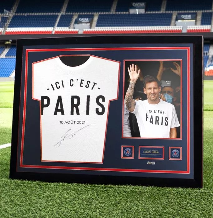 Framed & Signed Messi PSG Shirt - 3