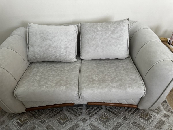 Elegant Sofa Set for Sale - 3