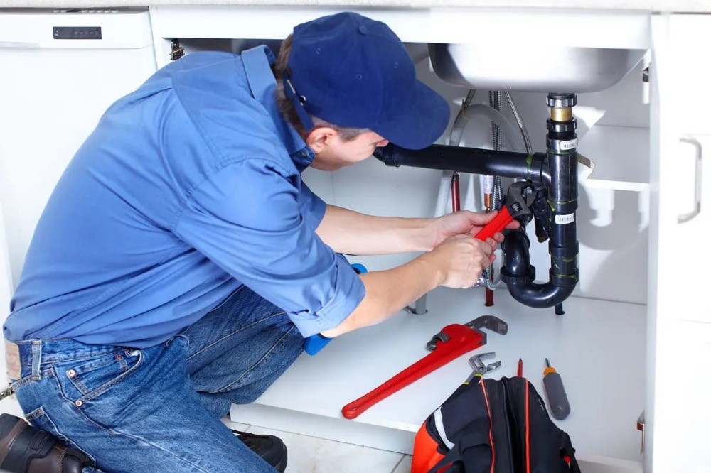 Plumbing Service Available Qatar - 2