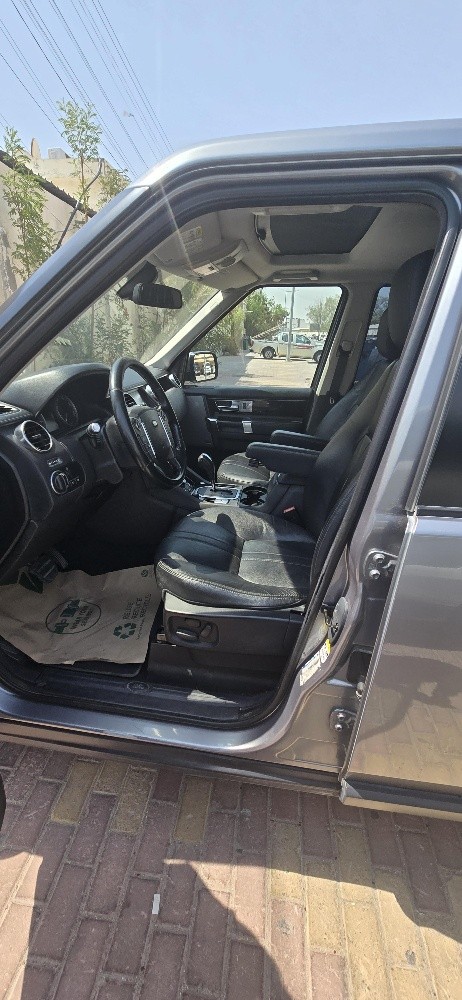 Land Rover LR4 sale - 9