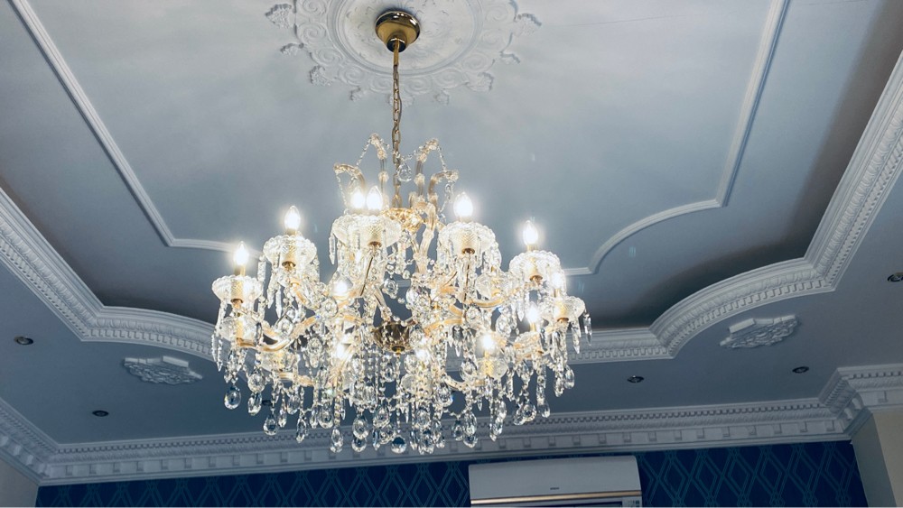 18 Bulb Crystal Chandelier - 5