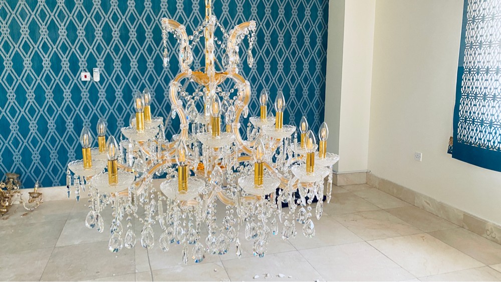 18 Bulb Crystal Chandelier - 7