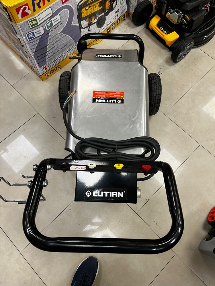 Lutian Highpressure washer - 5