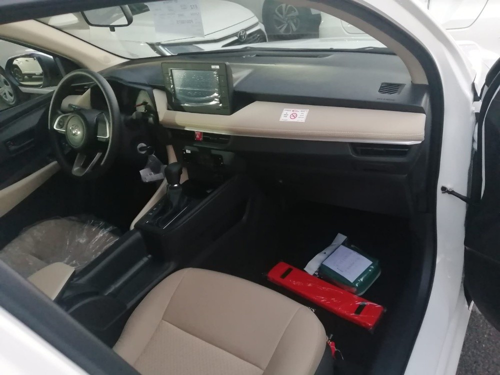 Toyota Yaris 2023 for rent - 9