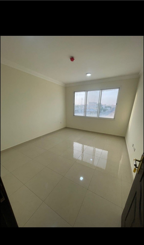 Apartment for rent n Um Qarn 2bhk - 4