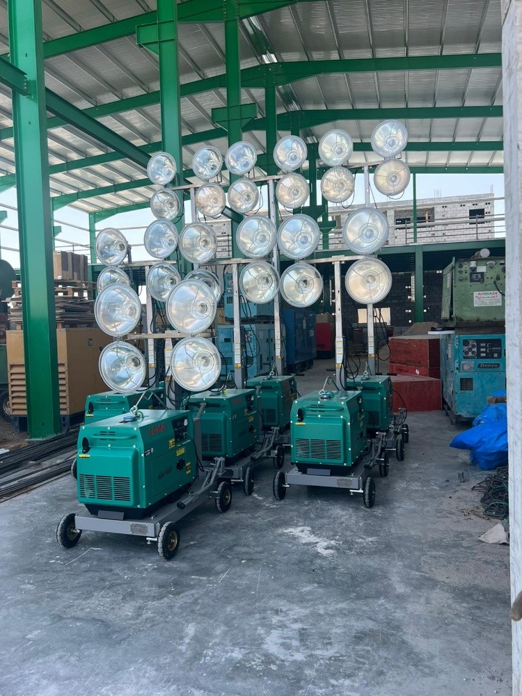 TOWER LIGHT WITH GENSET - 7