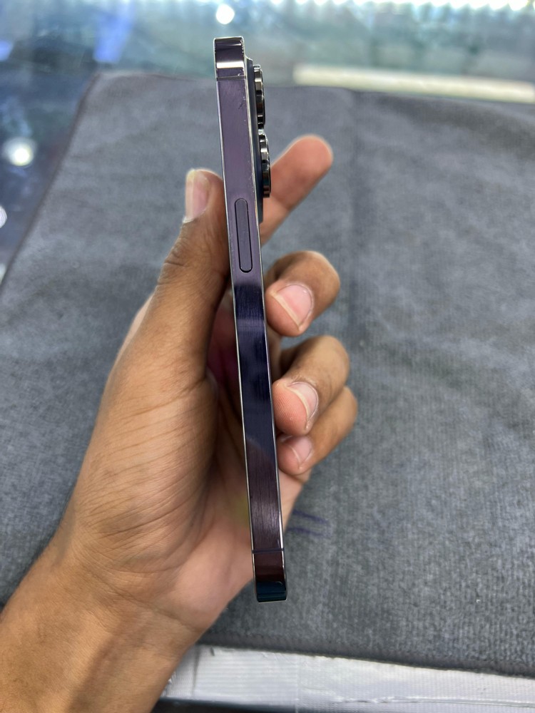 IPhone 14 Pro  - 5