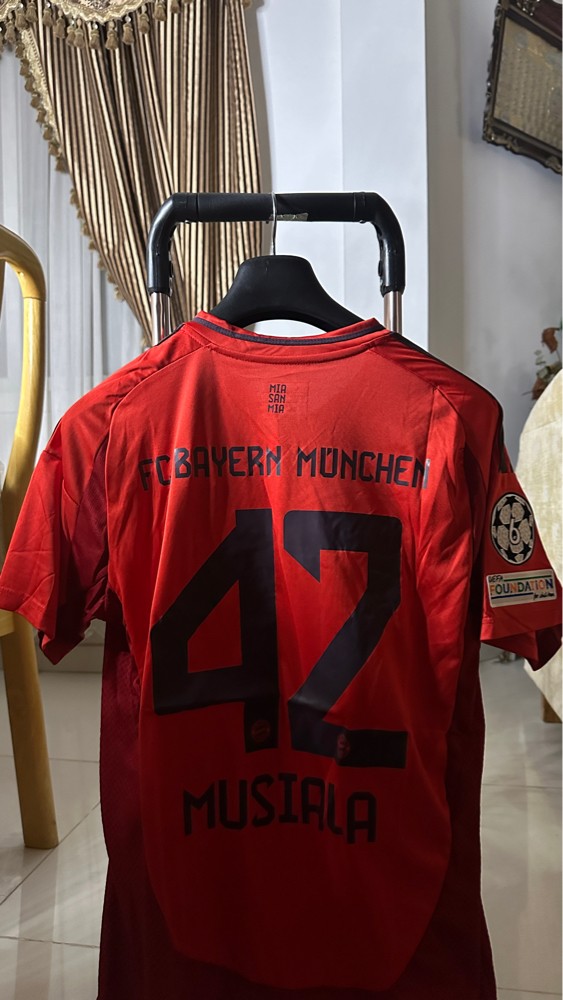 Classic football shirts  - 11