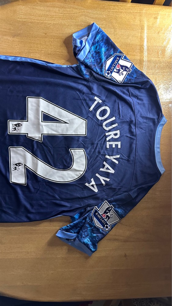 Classic football shirts  - 25