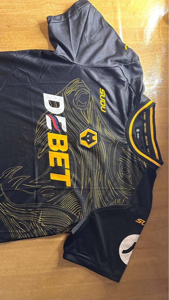 Classic football shirts  - 17