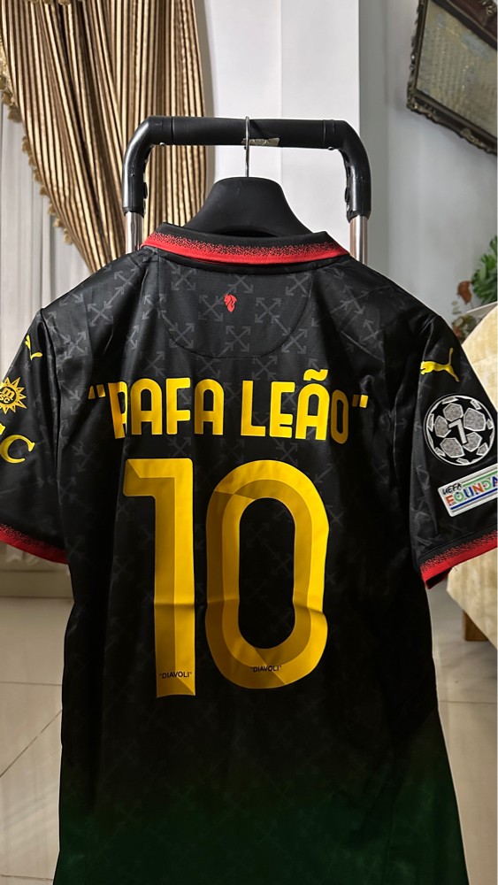 Classic football shirts  - 13