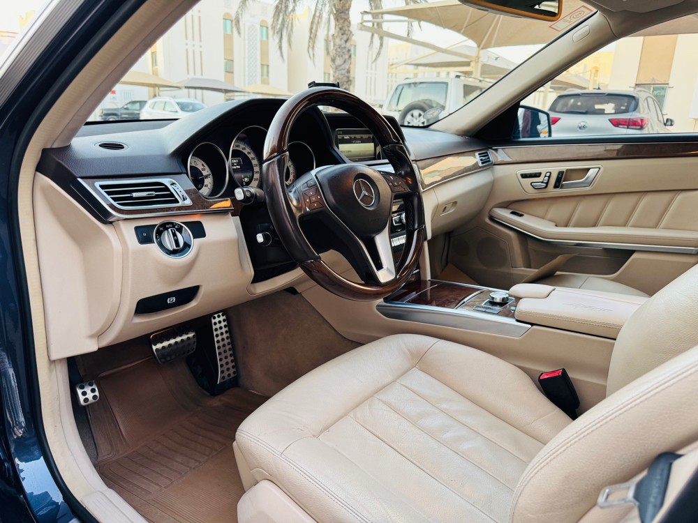 Benz E300 — photo 4 for sale in Qatar