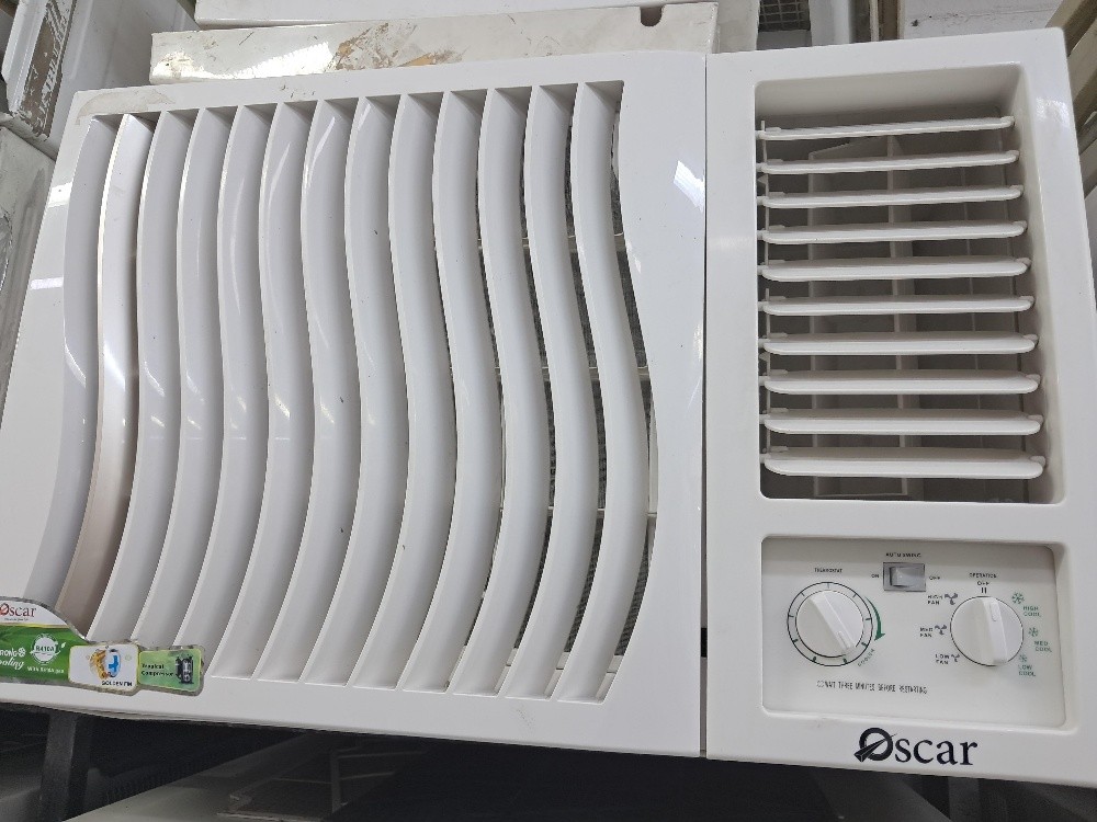 Latest model AC Selling. - 18