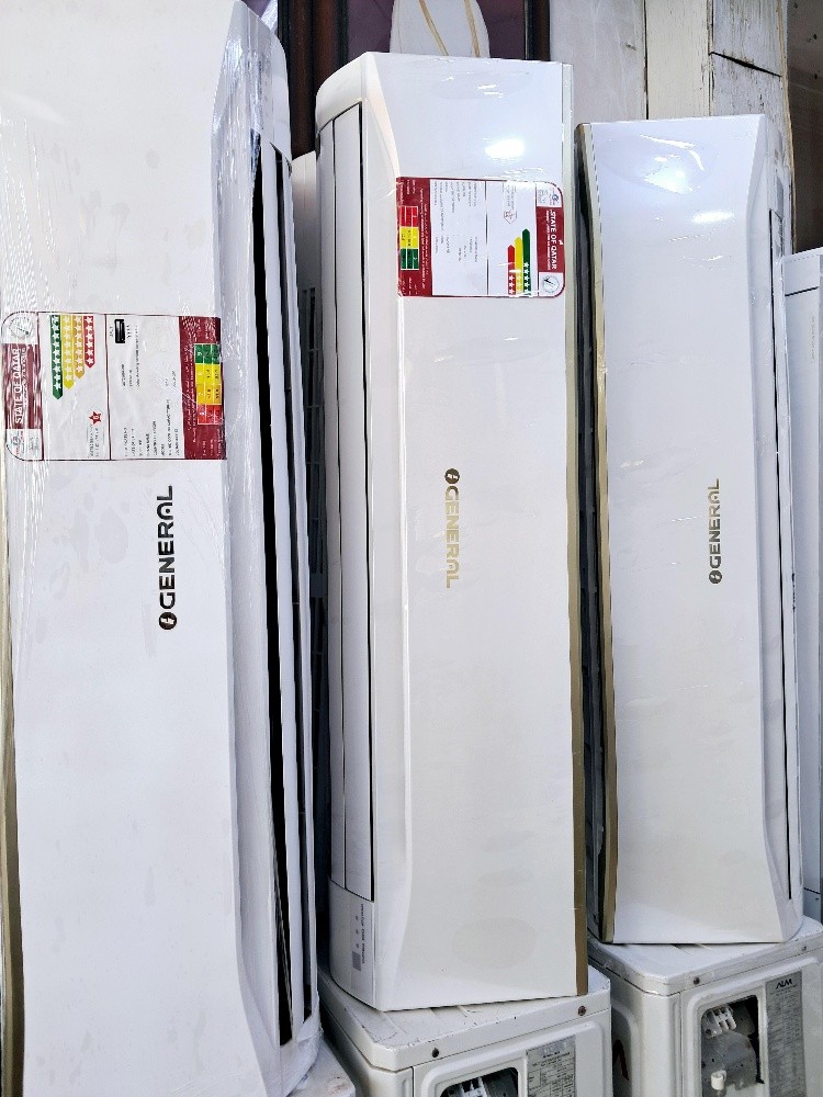 Latest model AC Selling. - 2