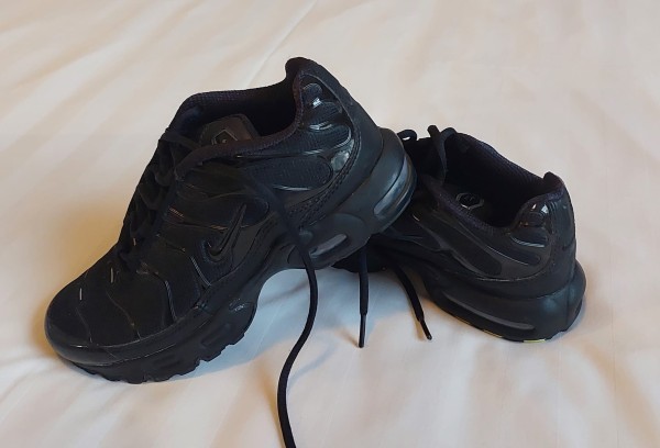 NIKE AIR SIZE 34 - 5