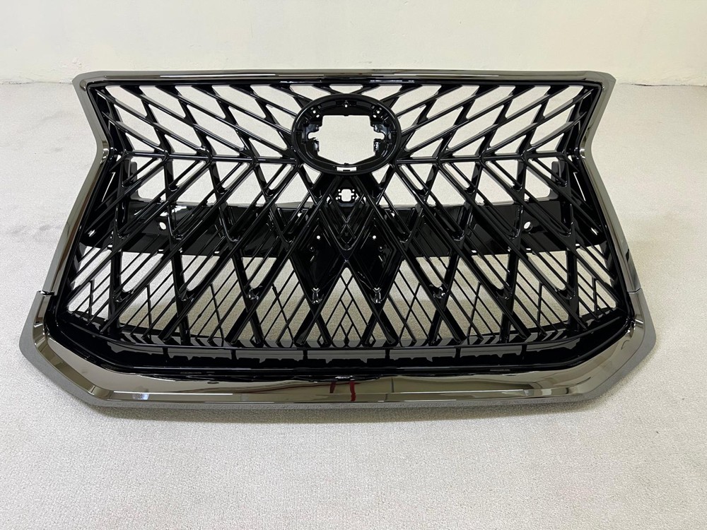 Lexus LX grill - 2
