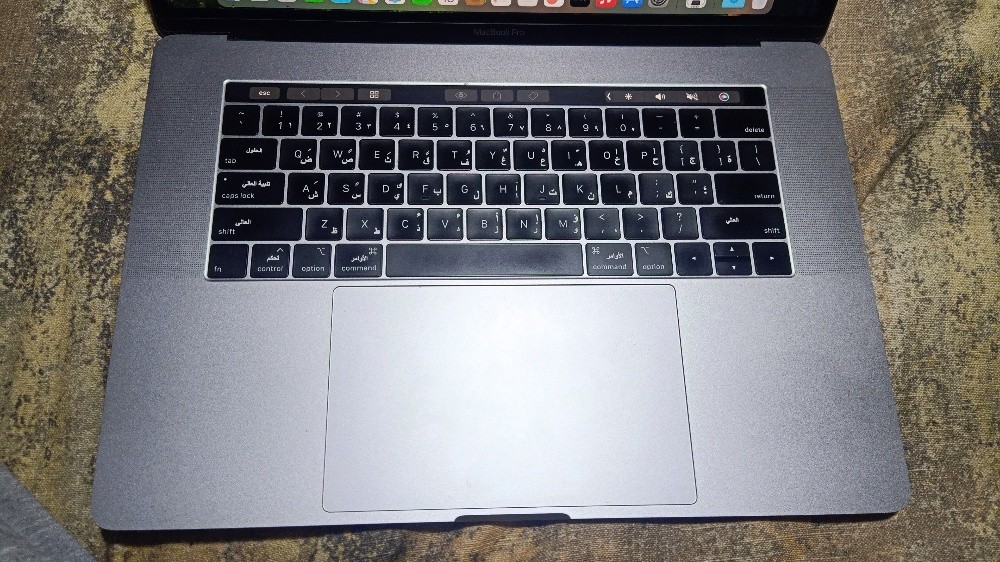 MacBook Pro A1990 2019 i9 Process - 2