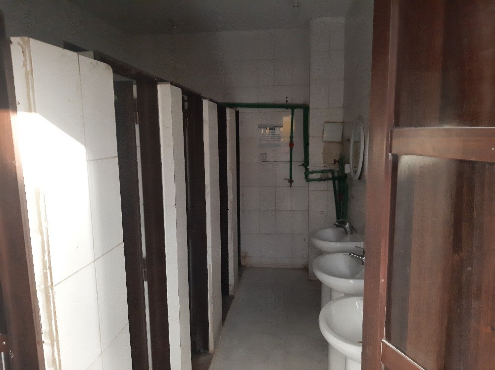60 rooms in old INDUSTRIAL area - 3