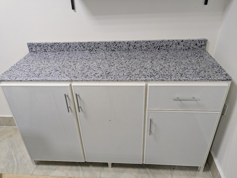 kitchen cabinet for sale and make - 1