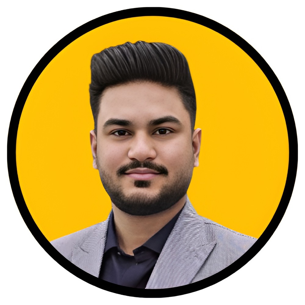 Marketing & Social Media Expert - 1