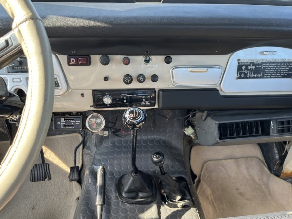 1981 Land Cruiser FJ45 pickup - 6