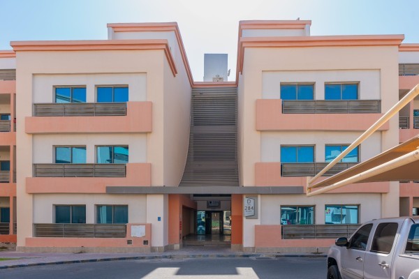 Discover Relaxed Living in Ezdan - 11