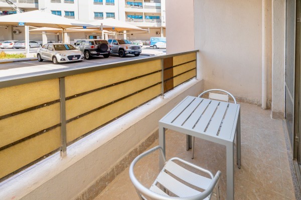 Discover Relaxed Living in Ezdan - 10