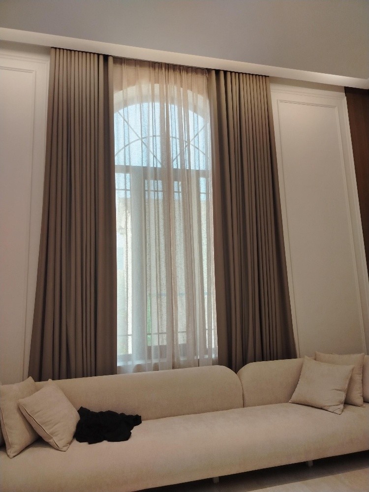 Sheer white curtains, gold tiebac - 3