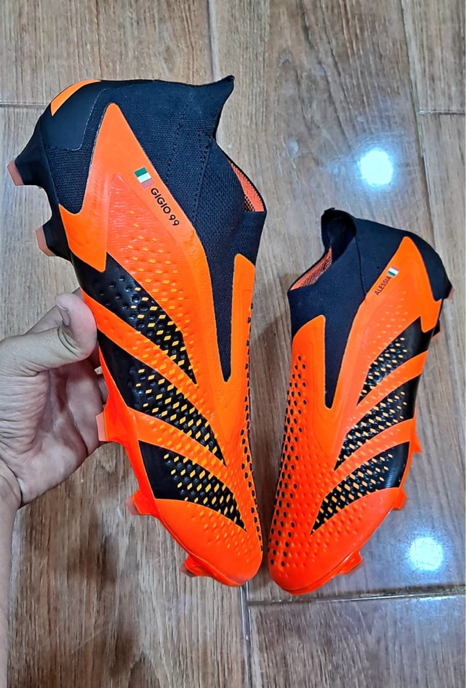 Original Italian goalkeeper shoes - 1