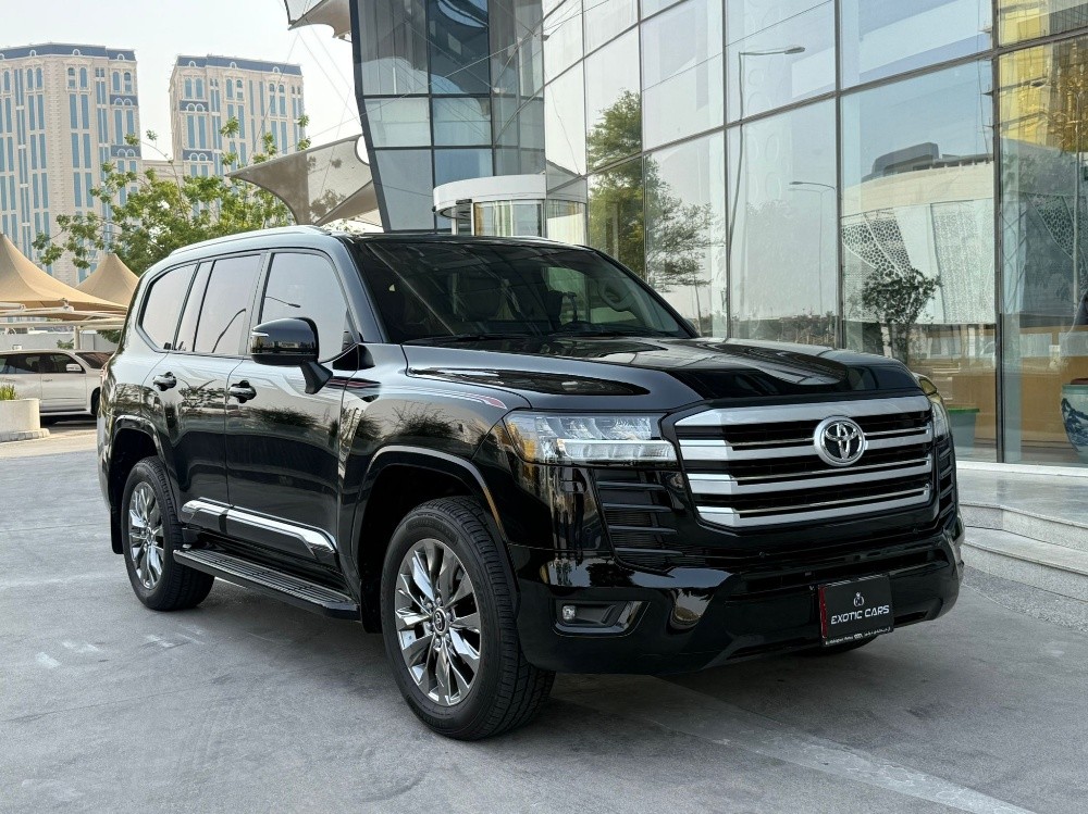 Land Cruiser GXR Twin Turbo 2024 — photo 2 for sale in Qatar