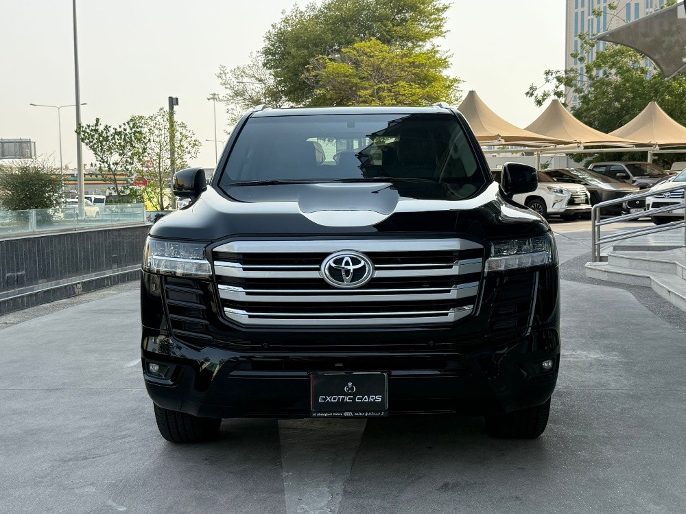Land Cruiser GXR Twin Turbo 2024 — photo 3 for sale in Qatar
