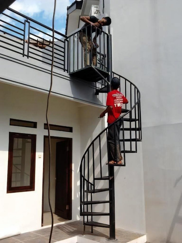 welding and maintenance work - 25