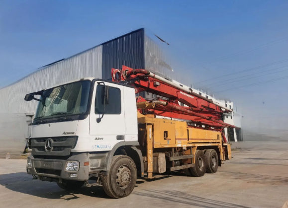 WANTED: Mobile Concrete Pump 4 - 1