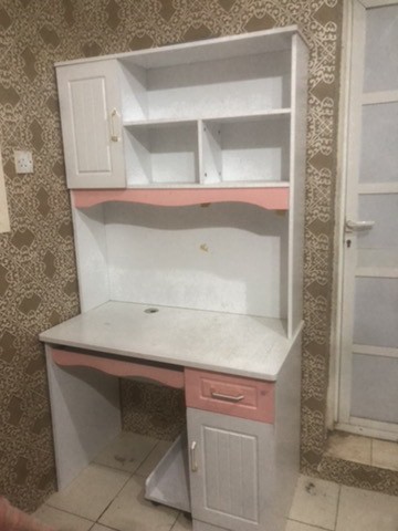 طاولة مكتب - 1