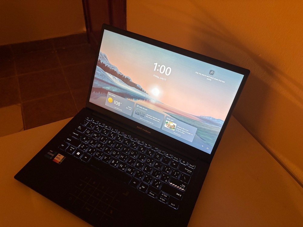 ASUS VivoBook X1404VA - 2